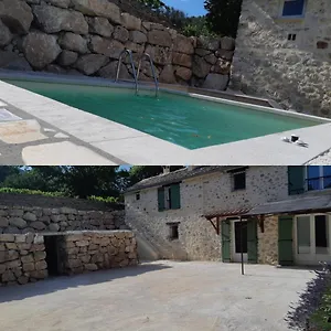  Hébergement de vacances Lou Baïto