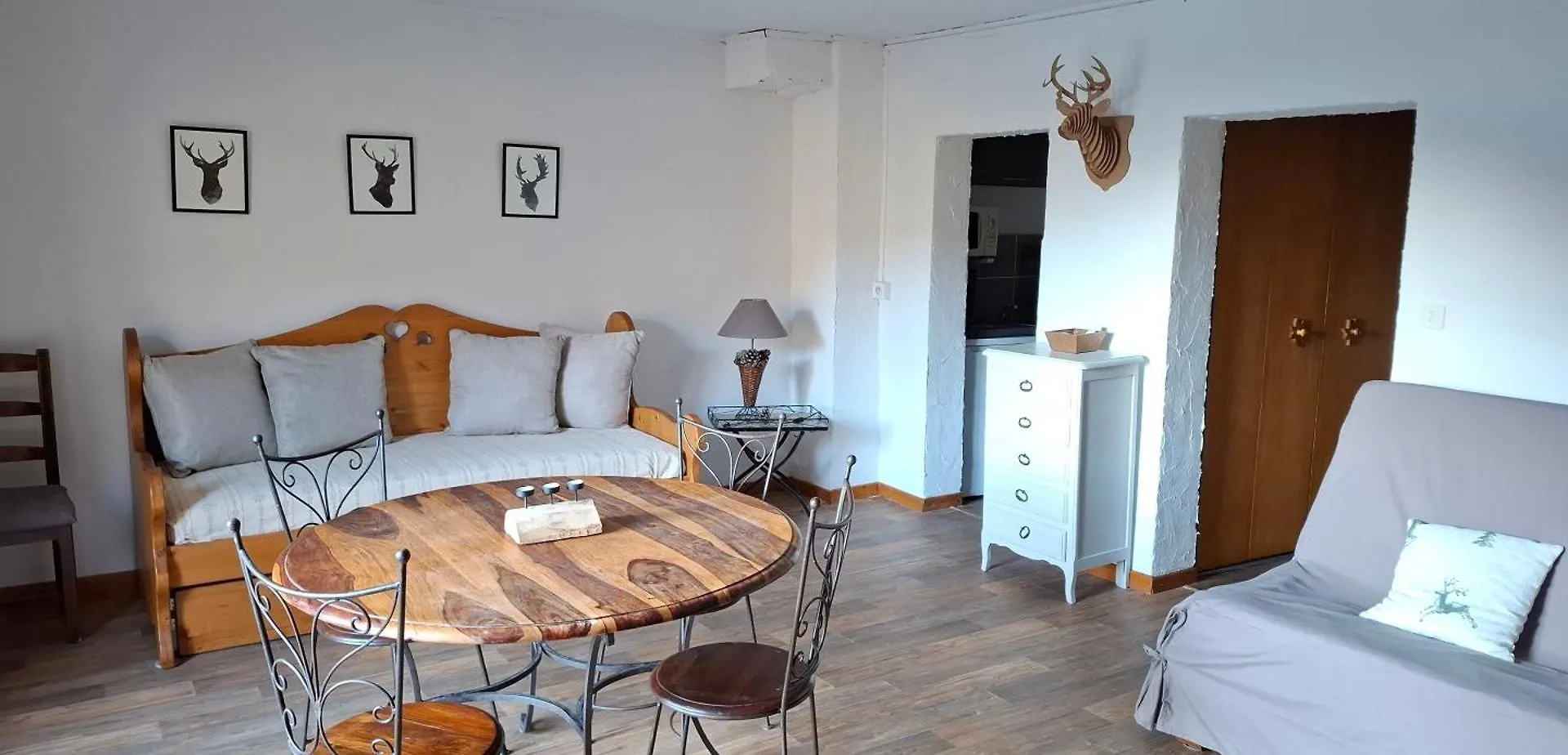Appartement L'Edelweiss à Aillon-le-Jeune 0*,  France